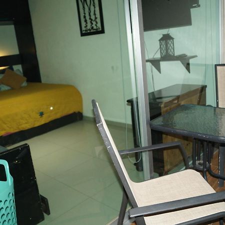 Penthouse Con Jacuzzi En Acapulco Diamante Apartment Bagian luar foto